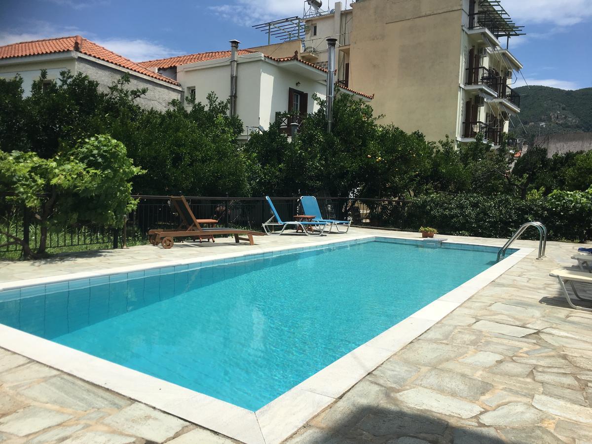Hotel Aggeliki Skopelos Town Exterior foto